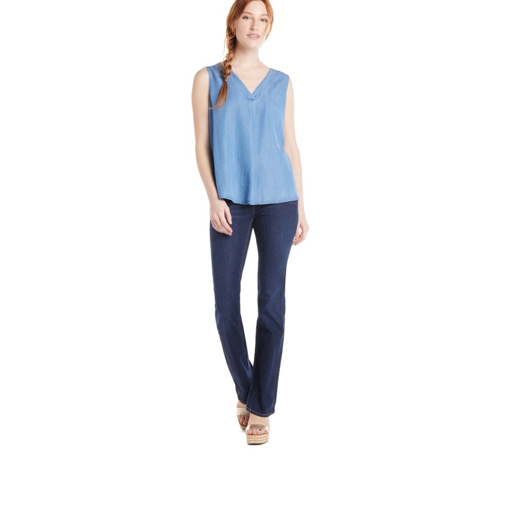 Time And Tru Women’s Woven Tank Top Size XS.